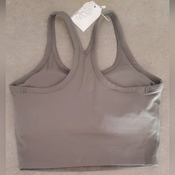 Nanomi Beauty Women's Sports Bra NEW Medium Size - Picture 4 of 5